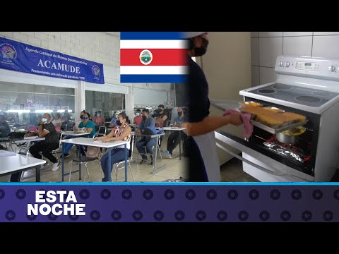 80 nicaragüenses refugiados estudian para emplearse y emprender en Costa Rica