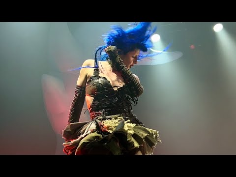Ashnikko - Worms - LIVE *4K* FRONT ROW VIEW - O2 Victoria Warehouse, Manchester - 1/12/23