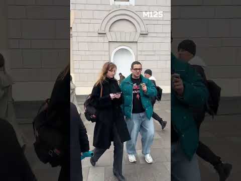 Какая #музыка играет у москвичей? #Москва #прослушка #треки #чтослушают #челлендж #соцопрос #топ