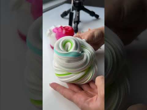 Which colour is your favourite?? 💚❤️ #asmr #slime #slimeasmr #relax #nailart #anxietyrelief