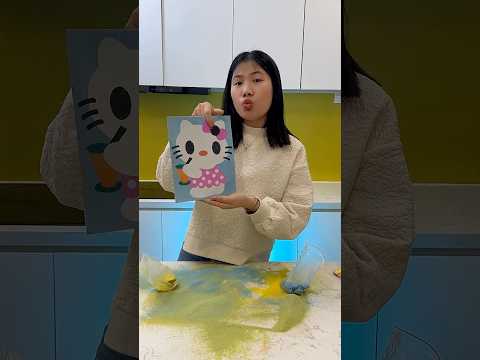 Tranh cát của ai đẹp hơn || Sisters Competing in Sand Painting 🎨 #shorts