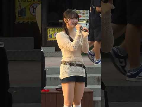 26.10.11 REVE공연 걷고싶은거리 홍대버스킹 DANCETEAM REVE(<strong>레브</strong>) by Bigstart
