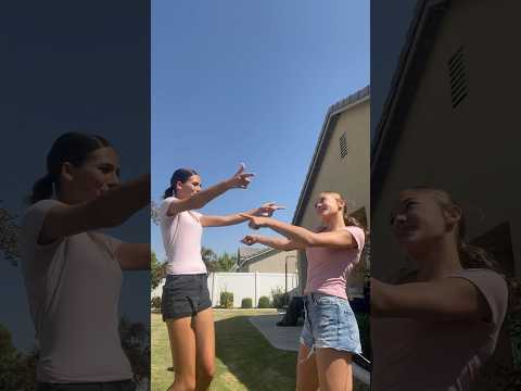 Bsf💕 #dancesong #summeractivities #amen #erastour #summerdance #bsf #bestfriend #dancesong