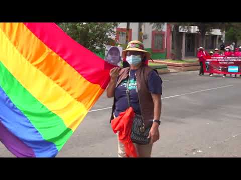 ¡Sin gas ni paredes manchadas!Pura Paz y Amor se respiró en movilización del 1 de mayo en la capital