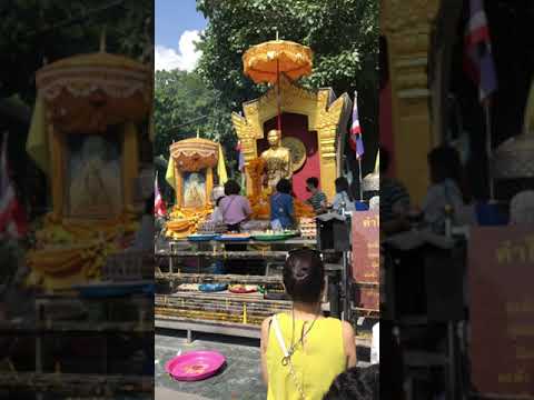 ไหว้ครูบาเจ้าศรีวิชัยทางขึ้นดอ ไหว้ครูบาเจ้าศรีวิชัยทางขึ้นดอ