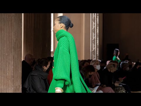 Luisa Spagnoli | Fall Winter 2022/2023 | Full Show