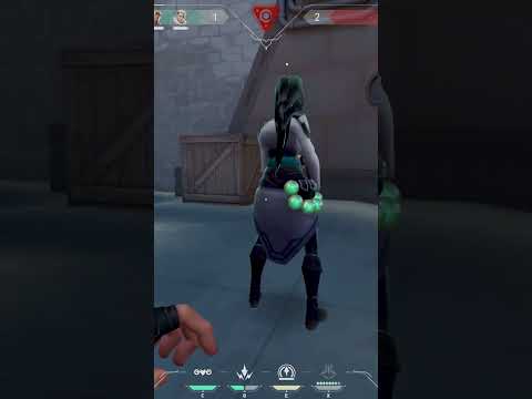 I Helped A First Time Player Get Her First Kill.. #valorant #valorantclips #valoranthighlights