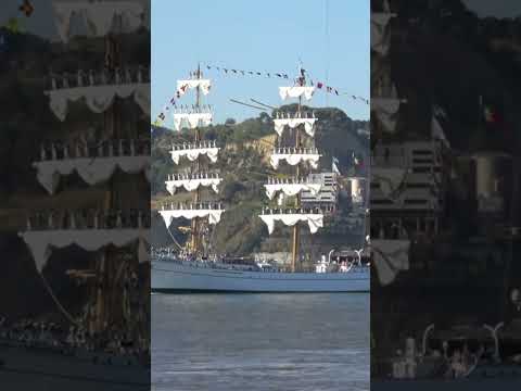 Mexican Ship Cuauhtémoc passing through 25th April Bridge #sailingship #cuauhtémoc #subscribe #views