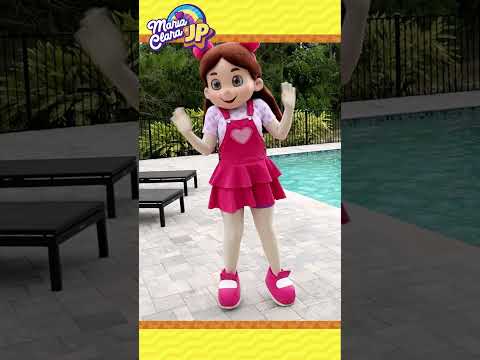Maria Clara fica mais Bonita e Charmosa por comer frutas