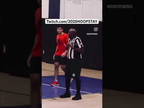 😂😂😂😂 #ref #makemefamous #basketball #subscribe #funnyshorts #funny #explore #funnyvideos #fypp
