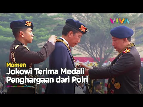 10 Tahun Berjasa, Jokowi Terima Medali Penghargaan Loka Praja Samrakshana