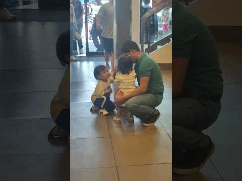 NEW FRIEND #cute #baby #funny #philippines