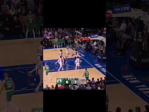 JAYLEN BROWN MUSCLES THROUGH TRAFFIC FOR THE AND-1! 💪 Celtics Lead Early on the Road!