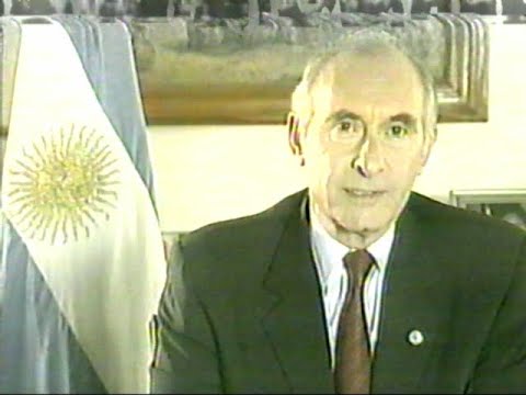 DiFilm - Fernando de la Rua por medidas económicas corralito financiero (2001)