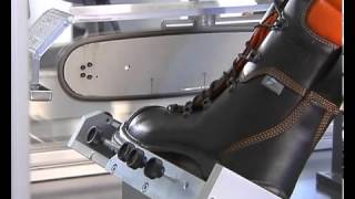 Chainsaw boots test - YouTube
