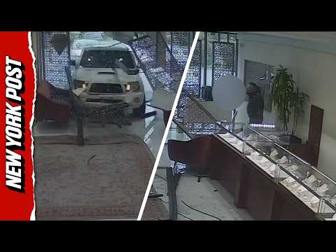 Wild Moment Employee Fires At Suspects After They Ram Jewelry Store In Botched Robbery
