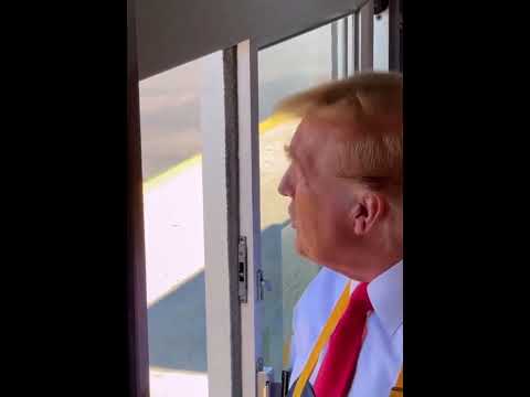 TRUMP's Unforgettable First Day at McDonald's!