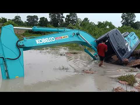 ติดหนักอยู่sk200หน้าฝนลำบากหน่ ติดหนักอยู่sk200หน้าฝนลำบากหน่