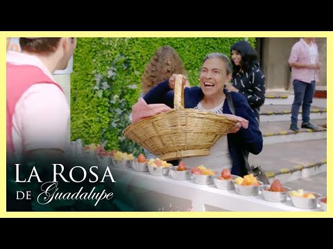 La Rosa de Guadalupe: Lidia cree que encontró el trabajo ideal | La mula