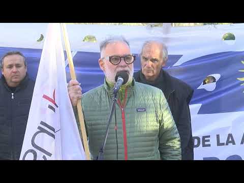 Paro general en Bahía: gremios docentes se manifestaron en la Plaza Rivadavia