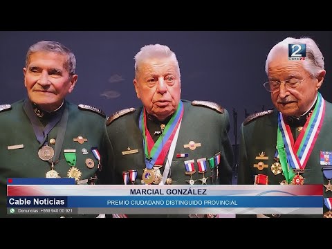 25 JUL 2023 Bombero Marcial González recibe premio regional del GORE