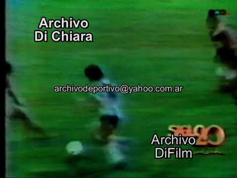 Historia de Diego Maradona por Fernando Bravo 1995 V-08805 DiFilm