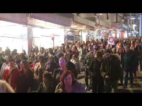 Miles de personas se manifiestan en Vigo por el 8M