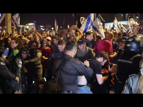 Israël: échauffourée entre manifestants anti-gouvernementaux et police | AFP