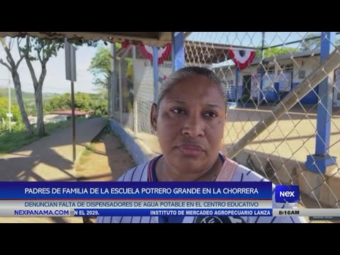 Padres de familia denuncian falta de dispensadores de agua potable en centro educativo