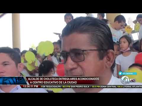 Once Noticias | Alcalde de Choluteca entrega aires acondicionado a centro educativo de la ciudad
