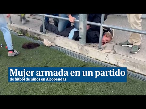 Detenida una mujer por exhibir un revólver en un partido de fútbol de niños de 6 años en Alcobendas