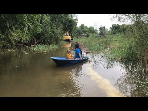 แม่น้ำท่าจีน-ทะลัก-ท่วมหมู่บ้า แม่น้ำท่าจีน-ทะลัก-ท่วมหมู่บ้า