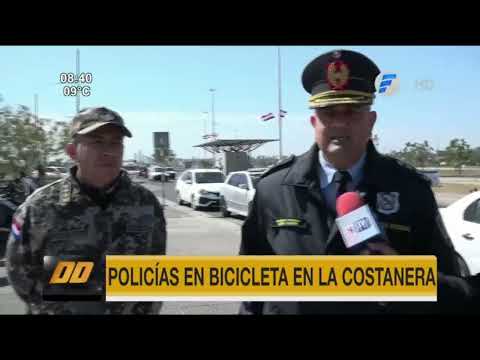 Policías en bicicleta en la Costanera de Asunción