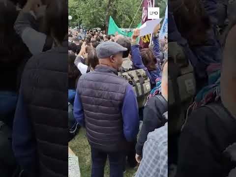 Estudiantes insultaron a De Loredo durante la marcha universitaria