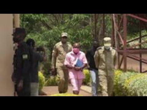 'Hotel Rwanda' hero admits backing rebels, denies violence