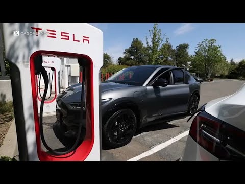 Supercharging network opening to non-Tesla cars