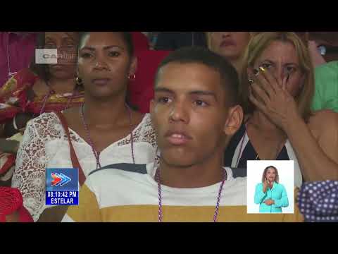 Cuba/La Habana: Dedican Asamblea X Congreso de los CDR a Fidel