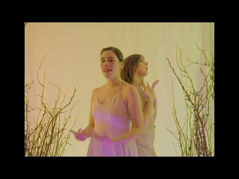 Pahua & Eva de Marce - Porque Yo (Video Oficial)