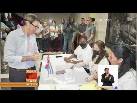 Cuba: Díaz-Canel destaca preparativos para referendo del Código de las Familias