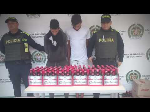 ´Sed de Justicia´: Policía capturó dos sujetos que robaron cerveza de camión volcado en  Puebloviejo