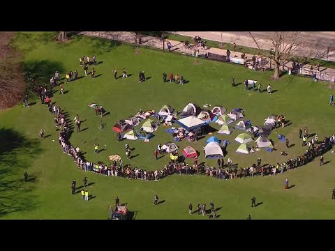 Northwestern students set up camps protesting war on Gaza, police present