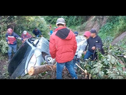 Derrumbe afectó carretera en Sololá