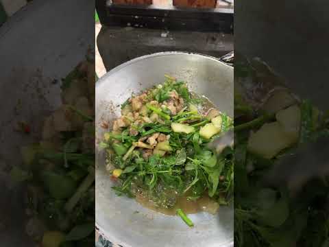 อ่อมหมูใสมะละกออาหารอีสานแกง