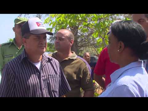 Chequea Viceprimera Ministra de Cuba Inés María Chapman el abasto de agua e inversiones en  Holguín