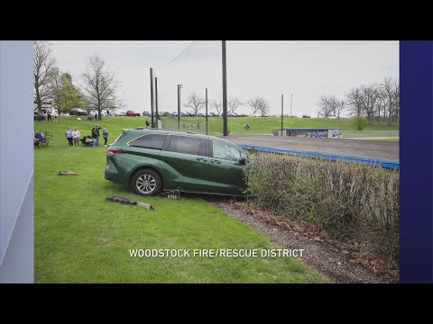 Minivan crashes into dugout of baseball field at Woodstock park after kids accidentally shift van in
