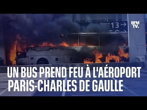 Un bus a pris feu près de l'aéroport Paris-Charles de Gaulle à Roissy dimanche