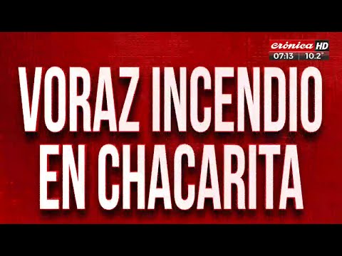 Voraz incendio en Chacarita: se prendió fuego un asentamiento