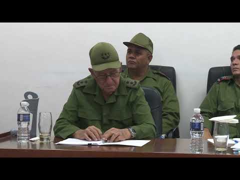 Presidente de Cuba chequea planes de reducción de riesgos