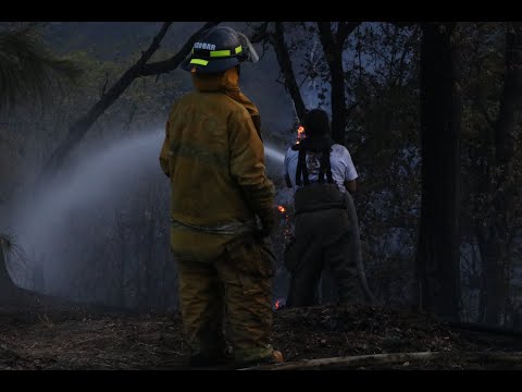 Incendio forestal en barranco de Colinas de Minerva Sur, zona 11 de Mixco