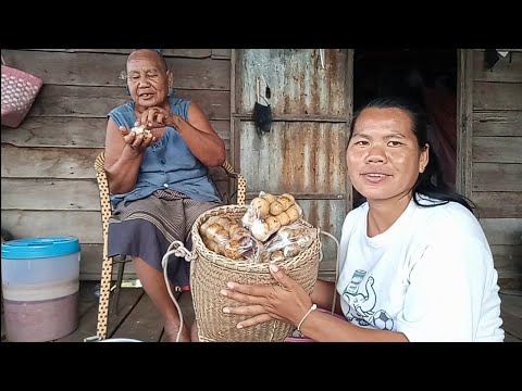 ได้รับของฝากจากเอื้อยทางฝั่งไท ได้รับของฝากจากเอื้อยทางฝั่งไท